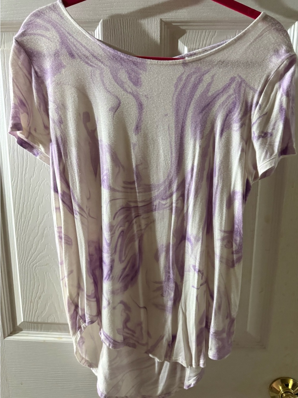 Hollister Cream Tee with Lavender Marble Swirl